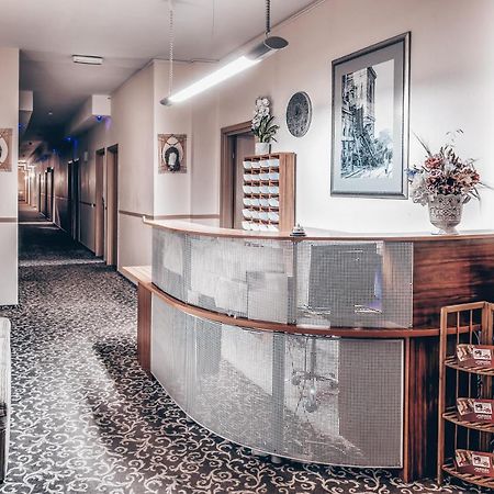 Pervaza Hotel Panevėžys Buitenkant foto
