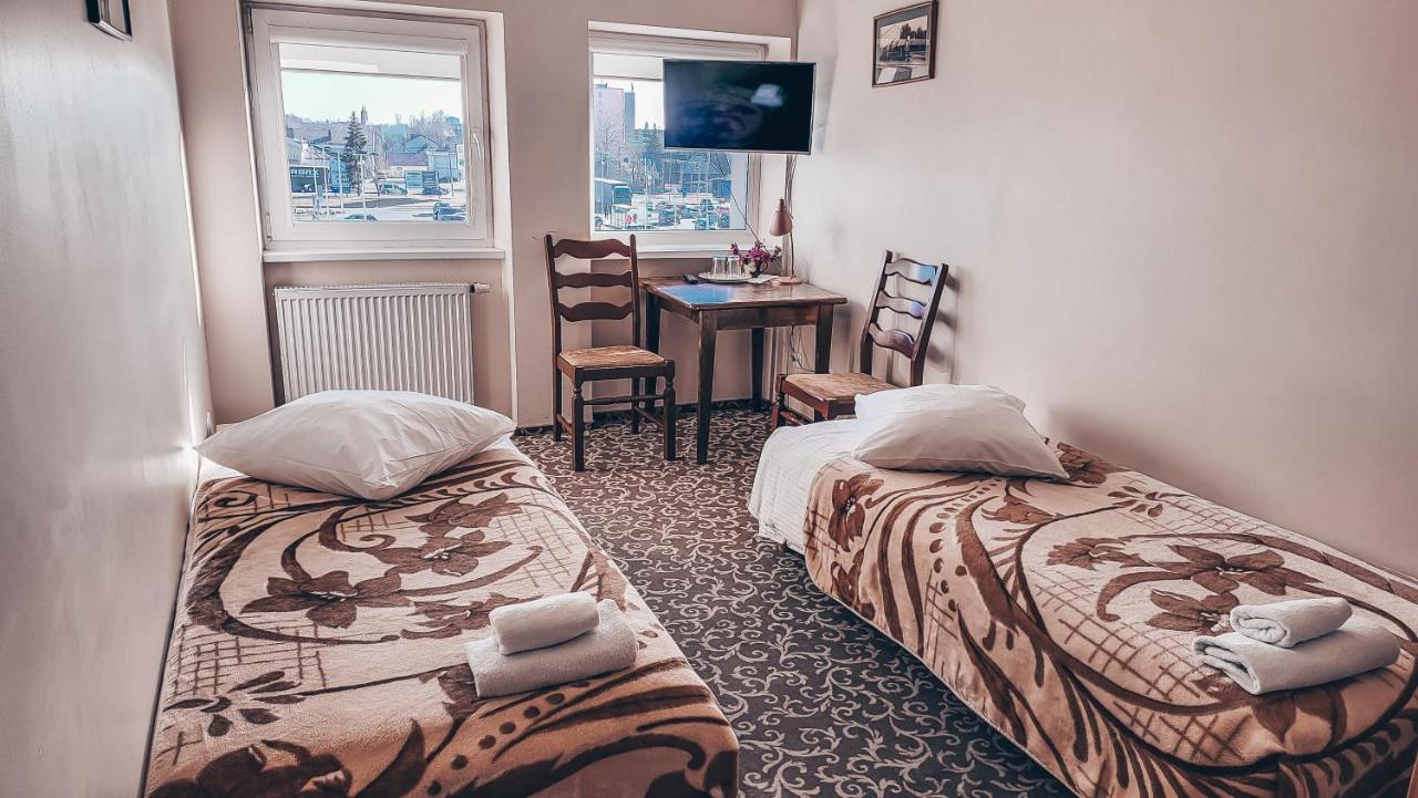 Pervaza Hotel Panevėžys Buitenkant foto