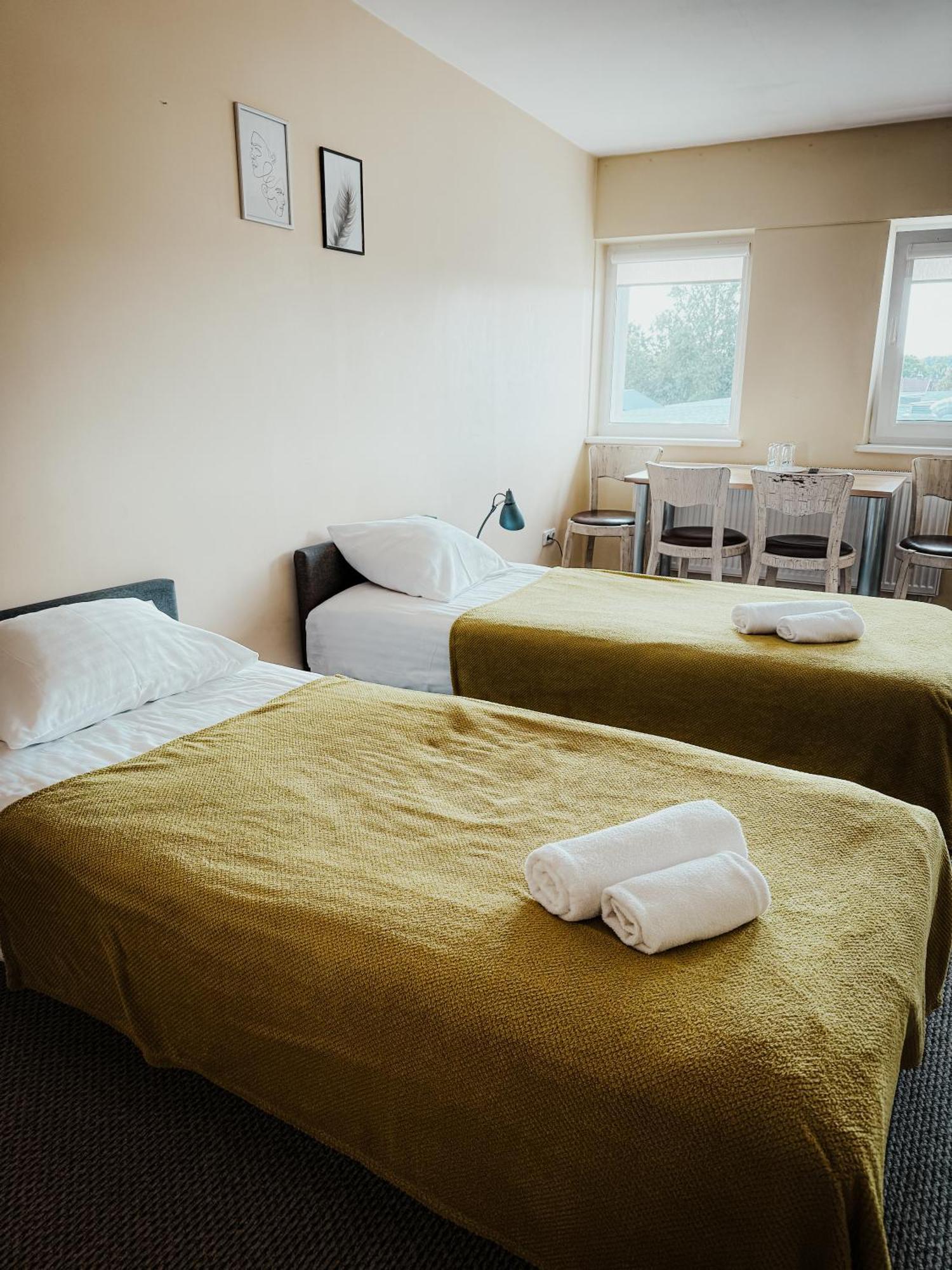 Pervaza Hotel Panevėžys Buitenkant foto
